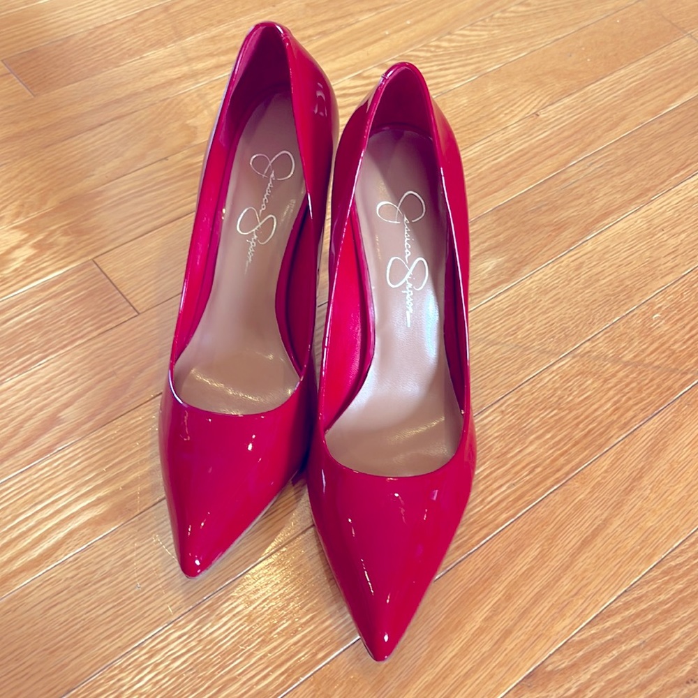 Jessica Simpson- Niloita Chili Red Patent Pump Size 8